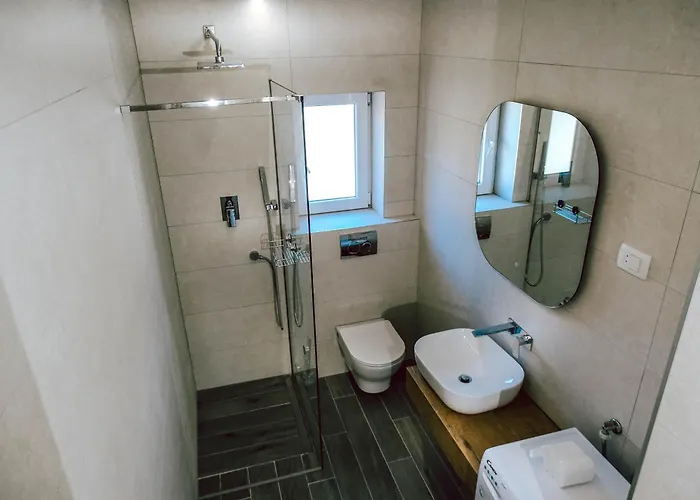 Drazena * トロギール