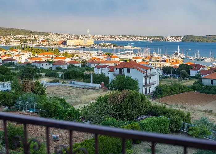 Drazena アパート *