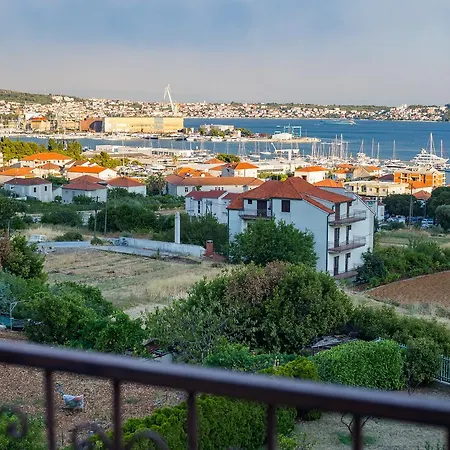 Drazena Apartment *
