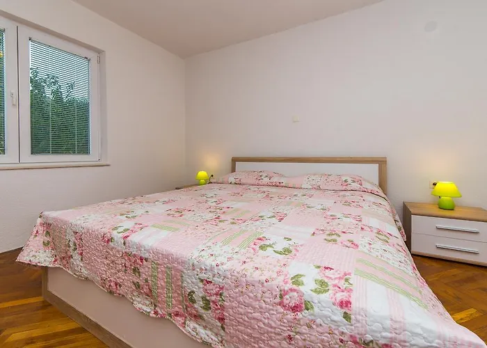 Apartament Drazena *