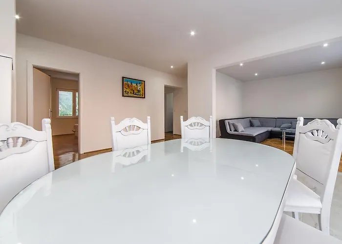 Apartament Drazena